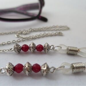 Eyeglass chain, silver chain with red agates. Leash for sunglasses
